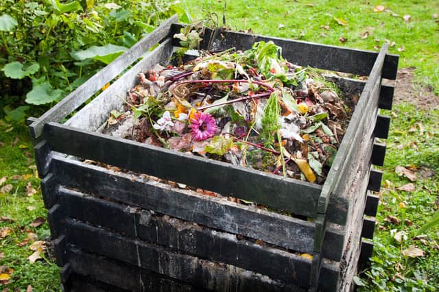 How to use compost bins and tumblers to make your own compost 