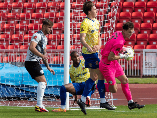 Gateshead’s on-loan Newcastle United goalkeeper Dan Langley in action for the National League club (image by Charles Waugh)