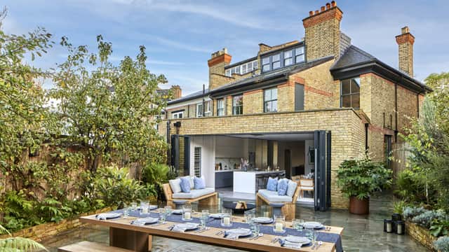 One lucky person is guaranteed to win a stunning North London town house worth over £3,000,000 - along with £00,000 in cash - as part of a new prize draw. 