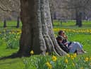 Brits can expect temperatures of up to 18C on Easter Sunday.