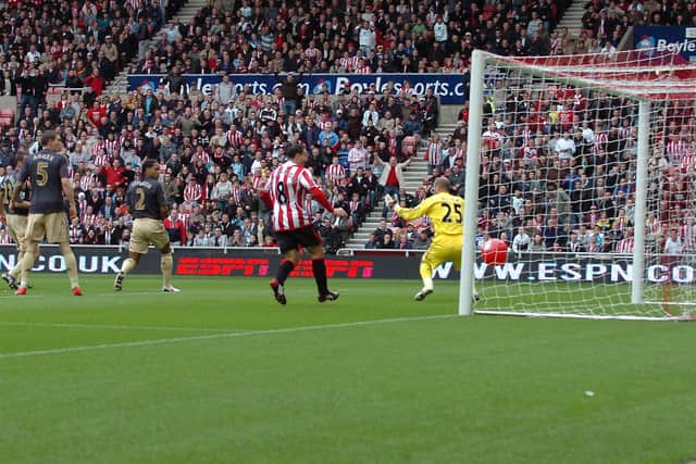 The goal which went down in history at the SoL.