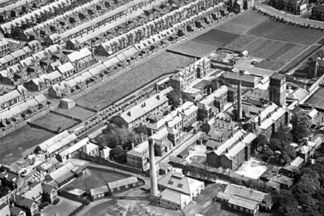 Sunderland Workhouse between Chester Road (top of picture) and Hylton
Road.