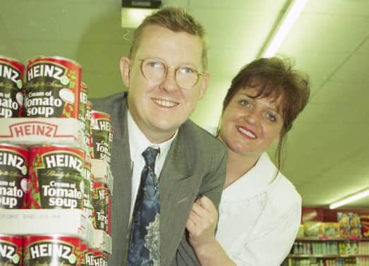 Kevin Kennedy, alias Curly Watts from Coronation Street with Job Lot manageress Angela Callaghan in 1994.