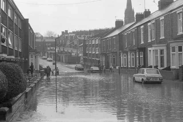 Flooding in Tunstall Vale in 1979.
