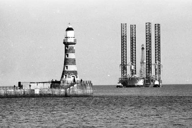 The Inter-Ocean II dominates the skyline as she arrives in Sunderland.