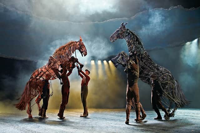 A previous production of War Horse. Photo by 
Brinkhoff/Moegenburg

