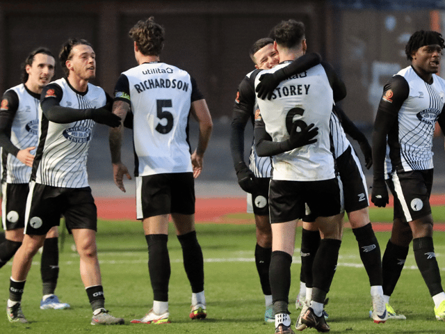 Gateshead celebrate after a late goal gave them a 2-1 home win against Barnet (photo Charlie Waugh)