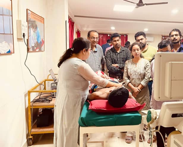 Staff at the Walawalkar Hospital are helped by the SVJC Trust team