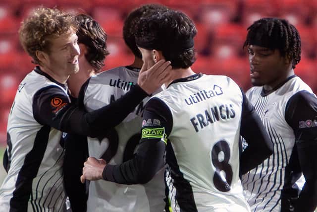 Gateshead celebrate during their 7-1 home win against Hartlepool United (photo Charlie Waugh)
