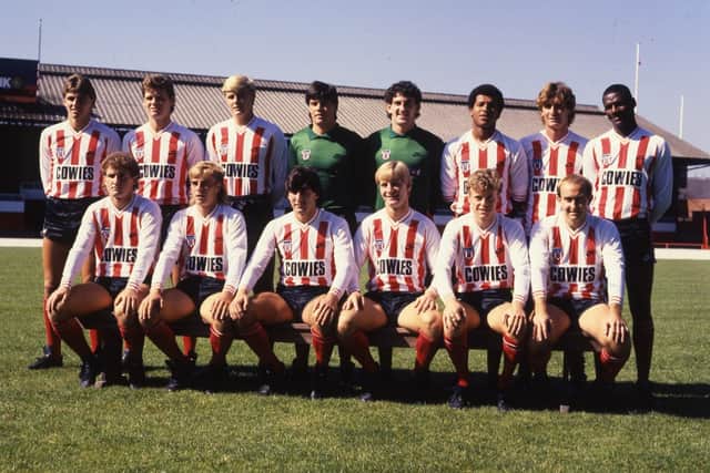 Chris Turner lining up with the Sunderland squad in 1984.