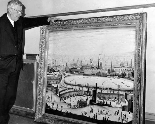 LS Lowry pictured in Sunderland in 1960.