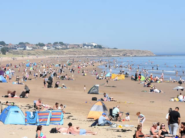 Crowds enjoy summer sun at Seaburn beach