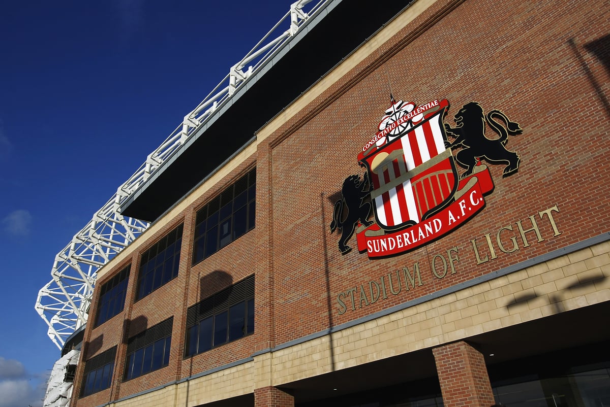 How many penalties have Sunderland won in comparison to Leeds, Sheffield Wednesday, Middlesbrough and rivals