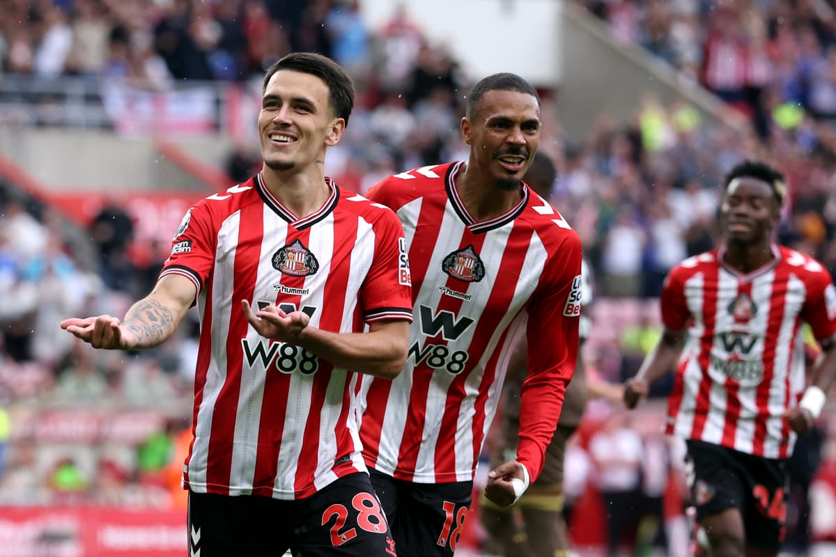 Julio Arca delivers glowing Enzo Le Fée verdict after Sunderland ...