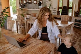 Job boards and networking can help you find flexible or hybrid work opportunities (Photo: Pexels)
