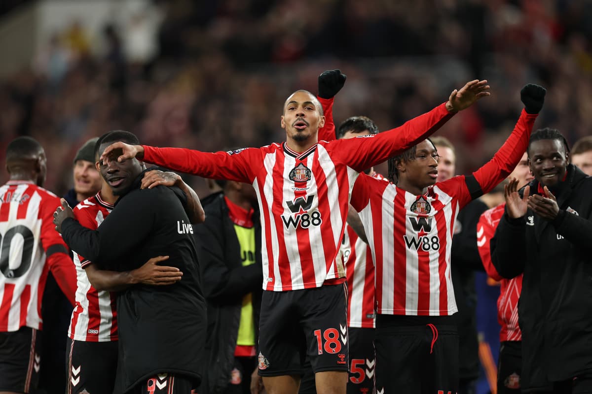 Régis Le Bris issues Sunderland striker message after Brian Brobbey injury ...