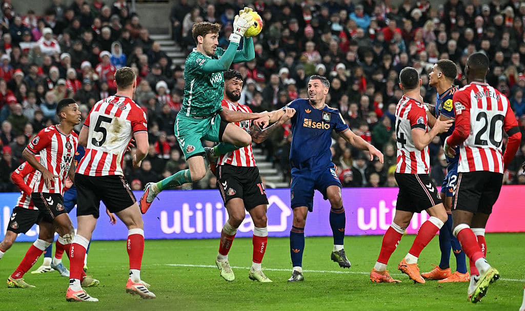Former technical director claims Sunderland beat West Ham to signing of ...