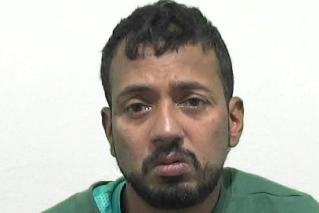 Woman left with cut after having beer bottle thrown at her