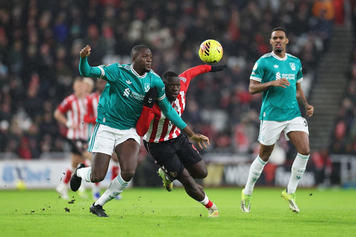 Régis Le Bris issues Sunderland message as proud home record comes to an ...