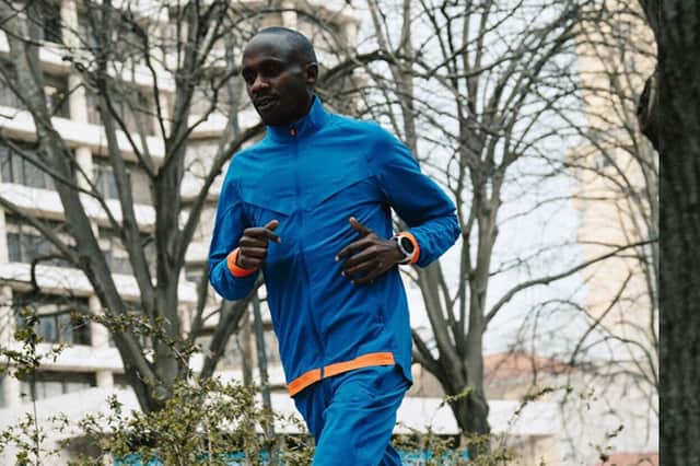 Jacob Kiplimo, world record holder and TeamGalaxy athlete trains with the Samsung Galaxy Watch8.