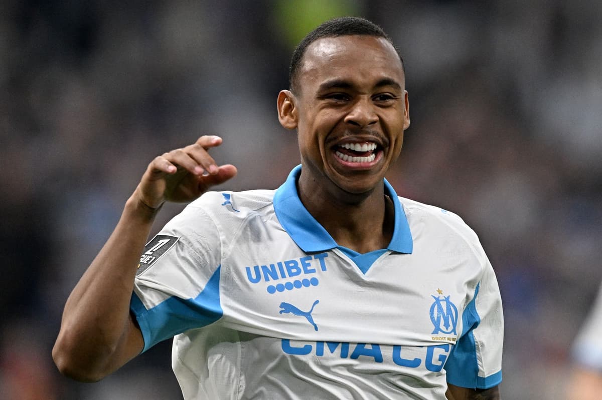 Gerüchte um einen Wechsel des brasilianischen Stars zu Sunderland nach ...