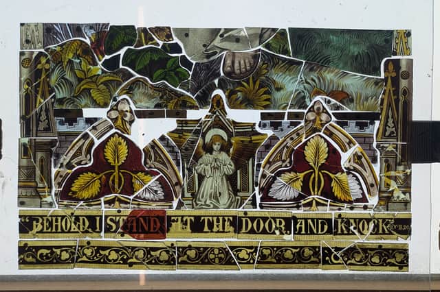 A close-up on the section of the glass before it was restored.