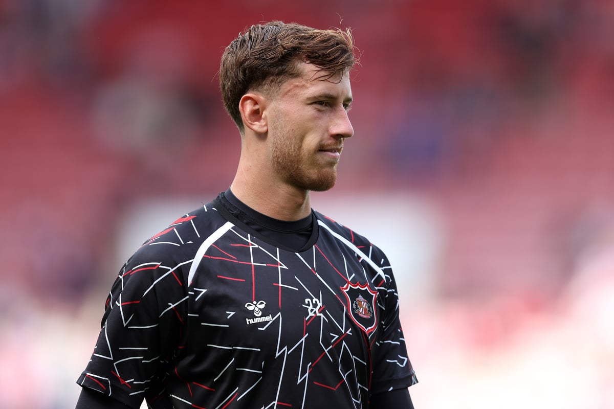 Robin Roefs sends message to worried Sunderland fans and delivers clear Régis Le Bris verdict