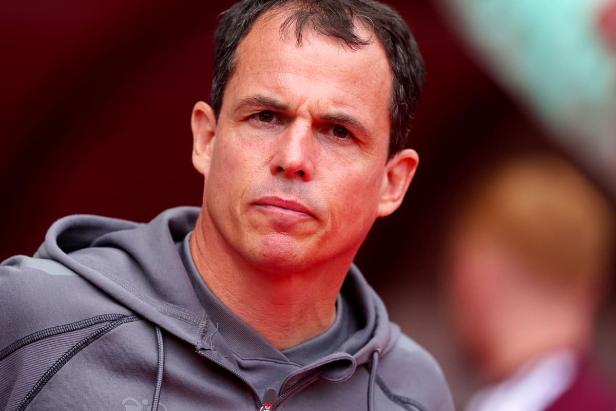 Régis Le Bris delivers verdict on Sunderland's defeat to Man City and ...