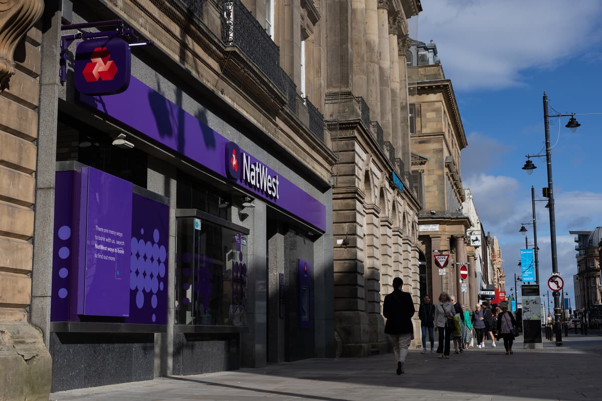 NatWest reaffirms commitment to high street banking with £370k investment ...