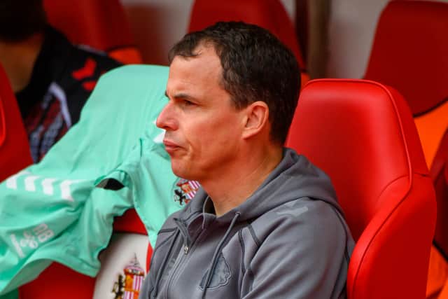 Sunderland head coach Regis Le Bris.