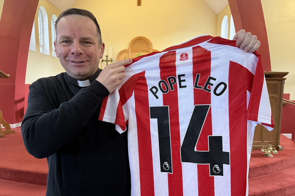 Sunderland AFC chaplain Father Marc heading to meet the pope with gift of ...