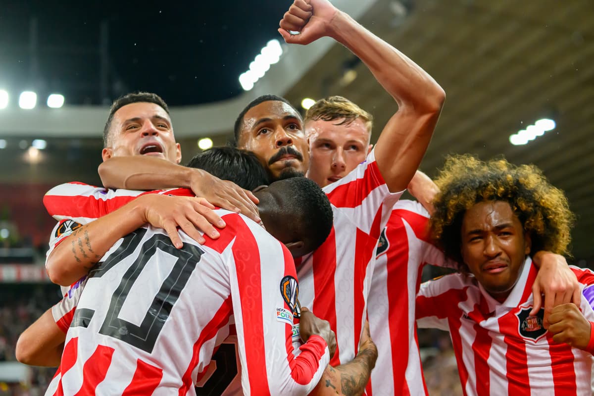 Phil Smiths Spielerbewertungen für Sunderland AFC gegen AZ Alkmaar mit ...