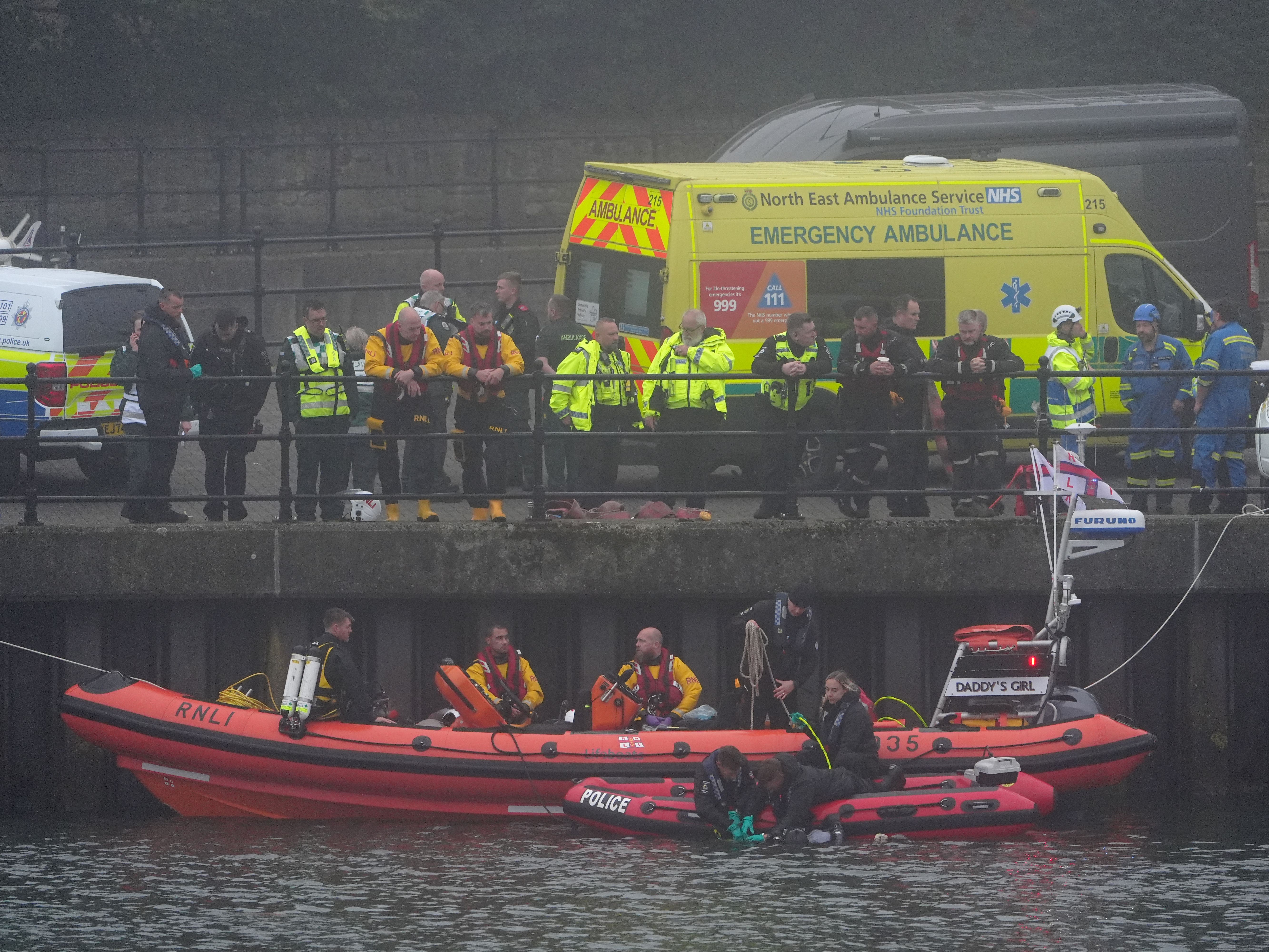 Sunderland AFC and region's mayor send condolences to families of teens ...