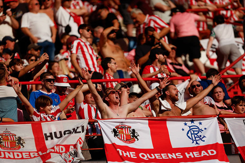 Travel, best pubs & bars - Sunderland fan guide to Poznan as Black Cats ...