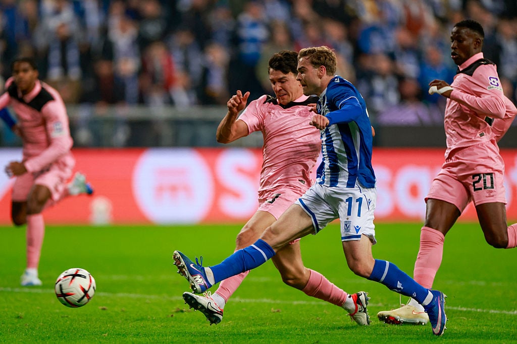 Luke O’Nien delivers honest dressing-room verdict on Sunderland’s Europa League draw with Lech Poznan