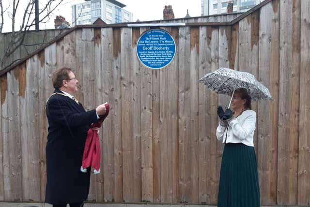 The mayor, Cllr Robert Hutchinson, officially unveils the Blue Plaque tribute to legendary Sunderland music promoter Geoff Docherty.