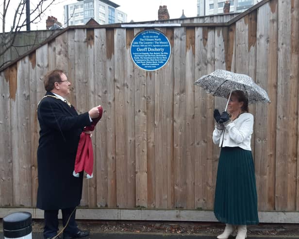 The mayor, Cllr Robert Hutchinson, officially unveils the Blue Plaque tribute to legendary Sunderland music promoter Geoff Docherty.