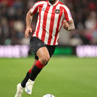 Sunderland injury scares for Omar Alderete and Jocelin Ta Bi as Callum Wilson gets hostile reception