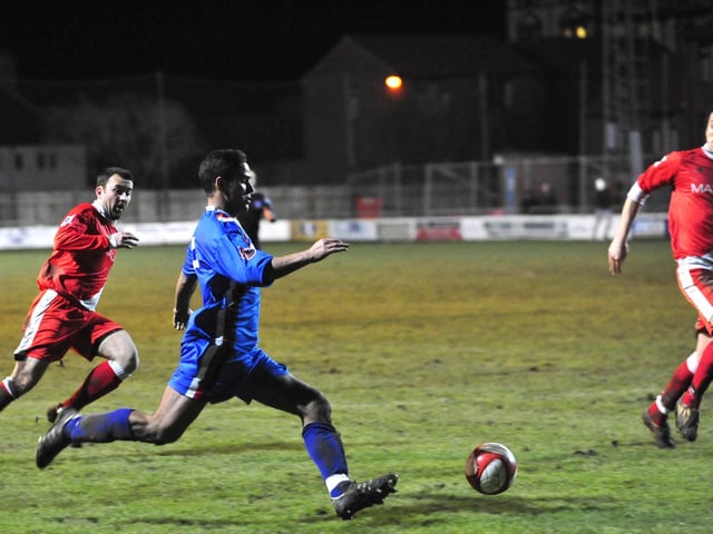 PHOTO FOCUS: Whitby Town v Scarborough Athletic / January 2010