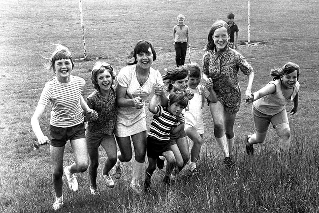Wigan families have fun in the sun in July 1971