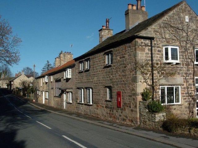 Linton Lane, in Wetherby, Leeds, has an average property value of £1,870,841