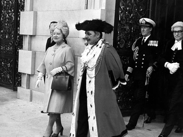 The Queen Mother is outside Leeds Civic Hall with Lord Mayor Kenneth Travis Davison. On the left is Captain A.D. Cassidy, HMS Ark Royal.