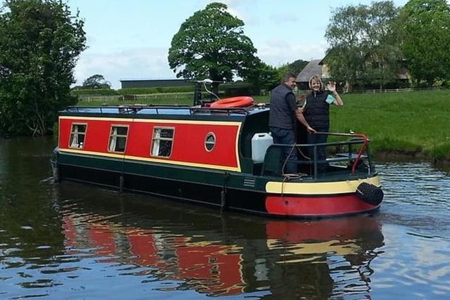 Discover the joy of canal boat holidays on the Lancaster Canal from Preston to Tewitfield. The fast way to slow down and relax in great scenery, getting close to wildlife and nature.