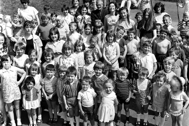 RETRO 1971 -  Wigan mothers and toddlers enjoy the summer of 1971.