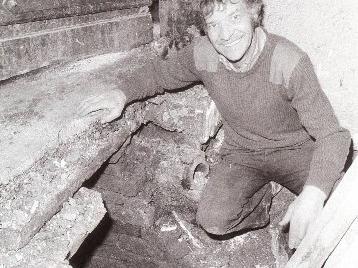 Do you remember when a hidden well was found at the Black Horse pub in Wakefield?
