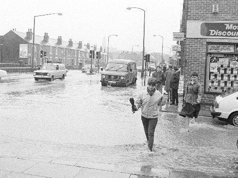 Westgate End during the 1983 floods
