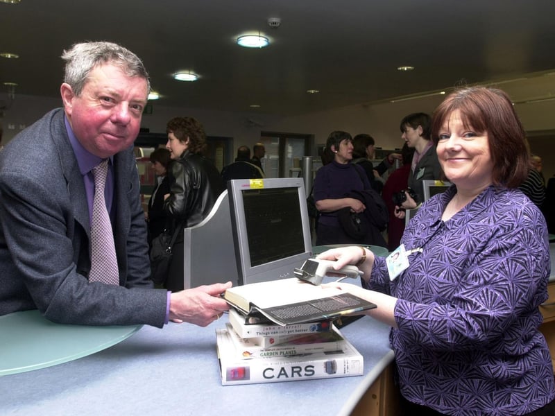 June 2002 and the brand new Rothwell Library was opened by Leeds based crime writer, Robert Barnard. He is pictured with library manager Diane Moutrey.