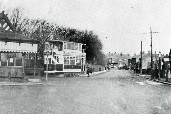 Layton Square, 1914. Looking up Westcliffe Drive from the end of Layton Road. The Tram shelter is on the left