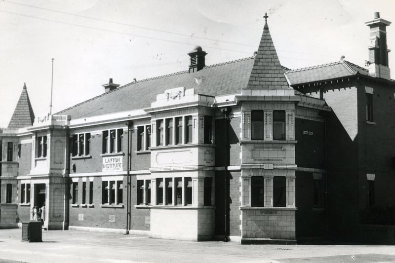 The new Layton Institute opened on March 9 1926 at a site on Westcliffe Drive opposite the old club. The cost of the new building was £10,000.