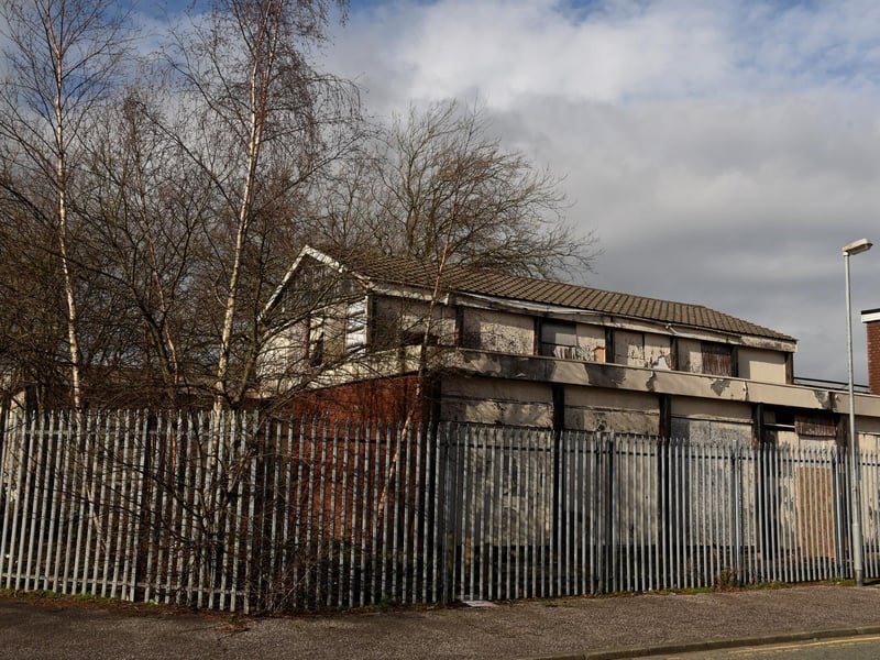 The former Spindlemakers Arms on Lancaster Road North. A Thwaite's pub that appeared in the first Good Beer Guide in 1974, but closed in 1994 and has been boarded up since
